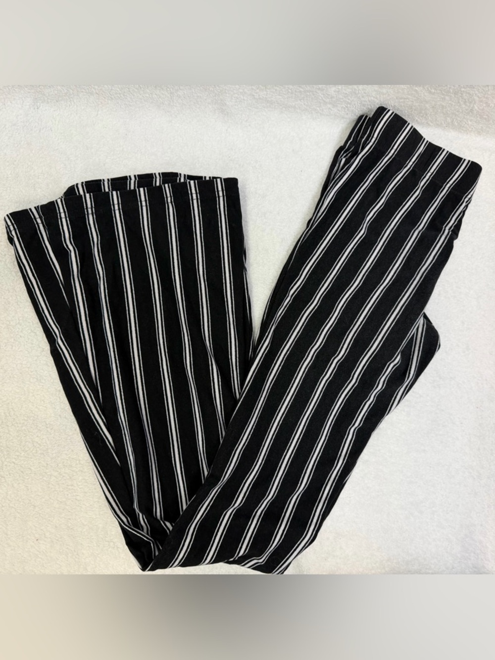 flared pants - Picture 2 of 3